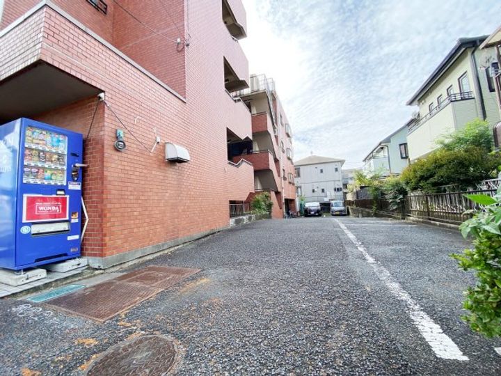 埼玉県さいたま市南区曲本1(マンション)の賃貸物件の地図