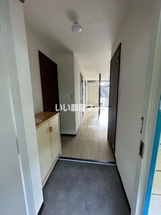 エルディム希望の玄関