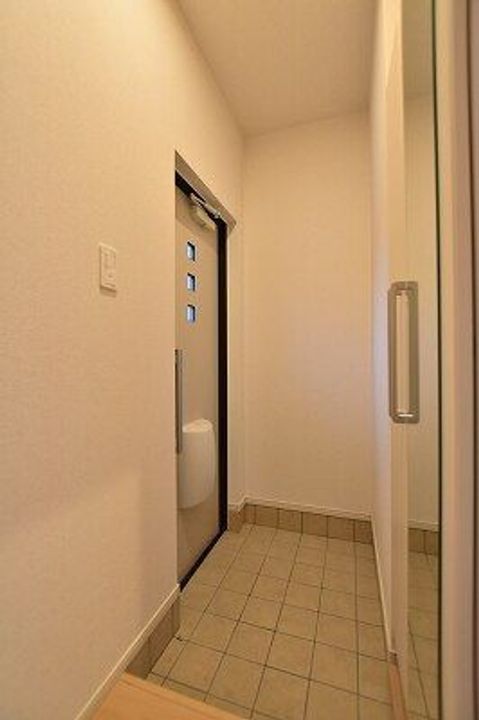ブルースカイの玄関