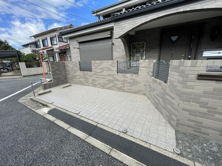 ワイエーエフハイム2号棟の地図