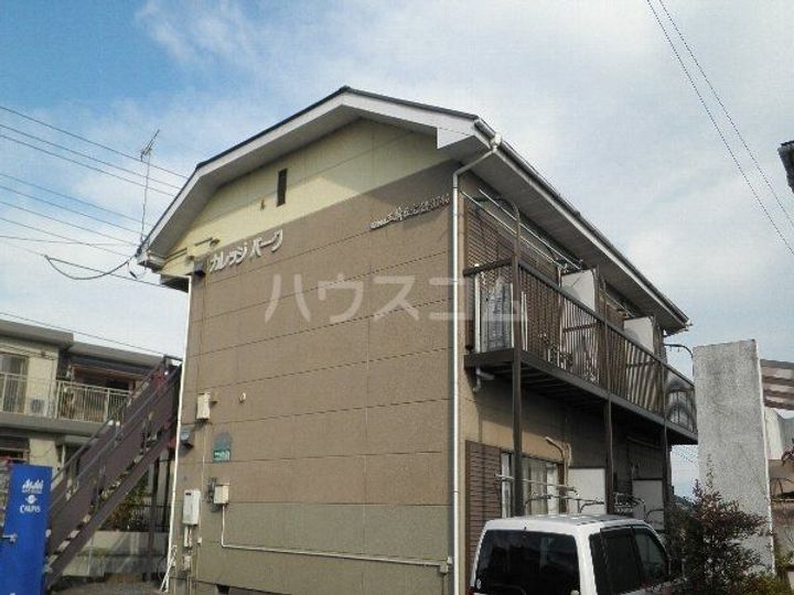 カレッジパークの外観