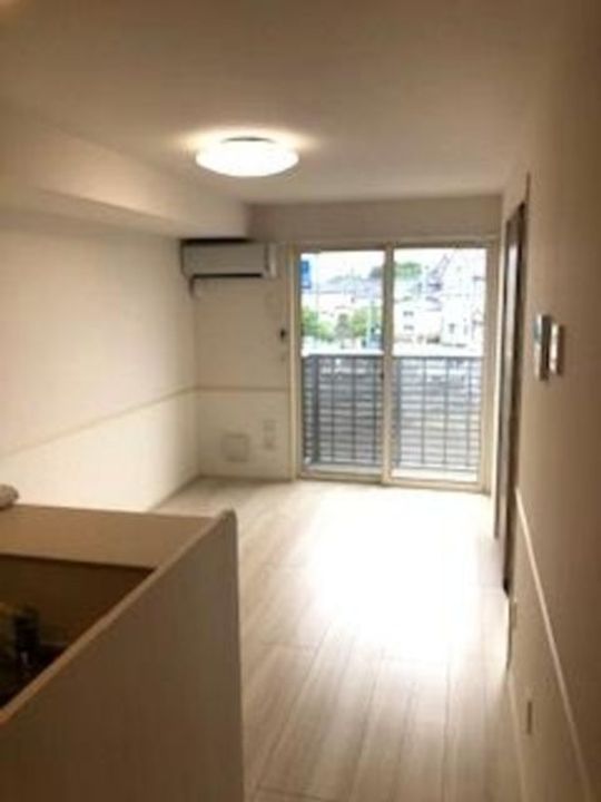 プルミエールの居間