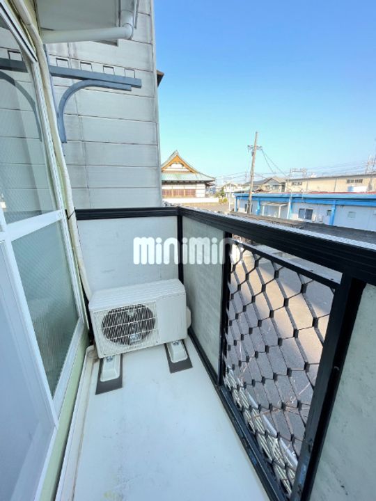 サトリオ草薙の内装