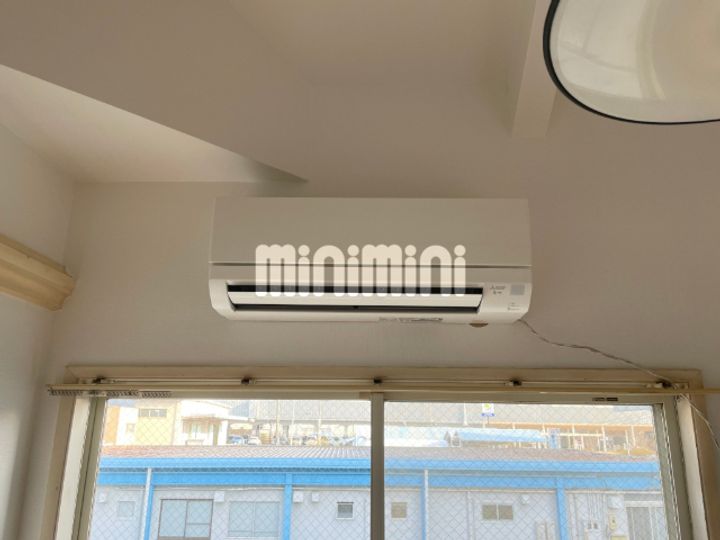 サトリオ草薙の内装