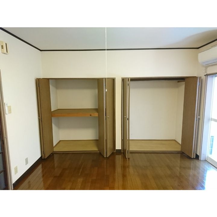 ハイツユートピア Iの内装