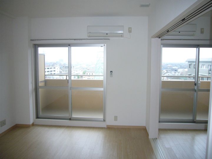 福富リングマンションの居間