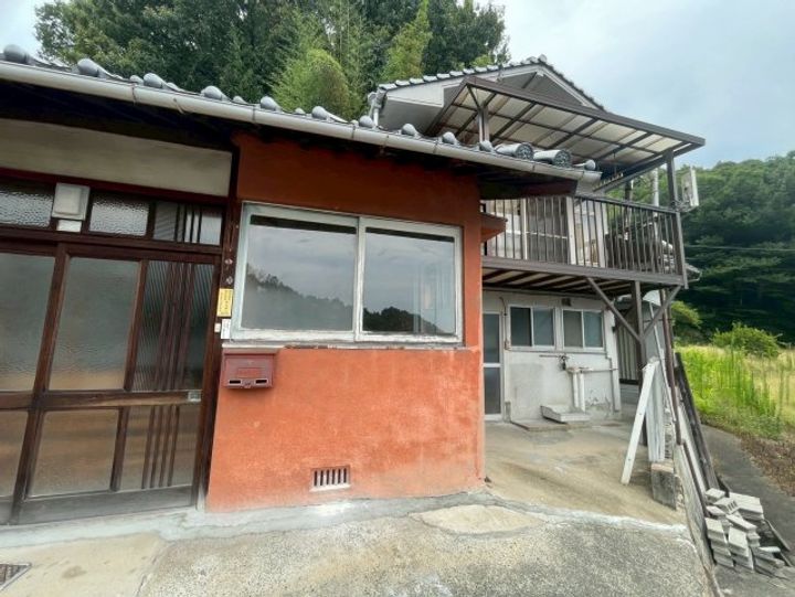 広島県尾道市高須町(一戸建)の賃貸物件の玄関