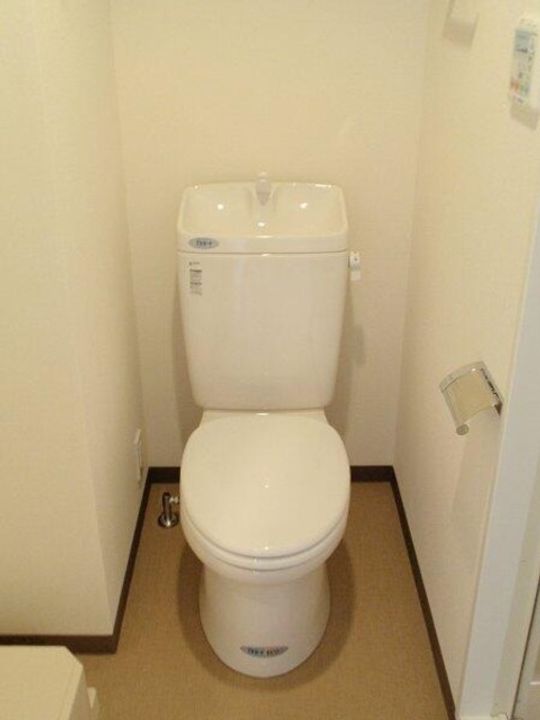 フェニックス池袋参番館の内装