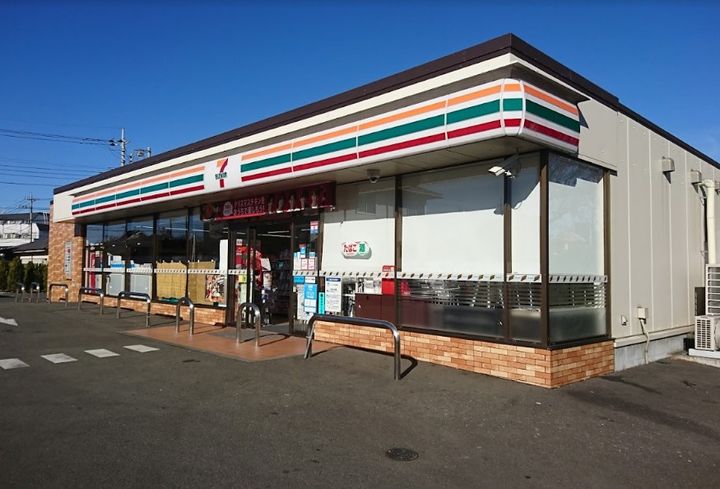 クーチャ 万願寺の周辺