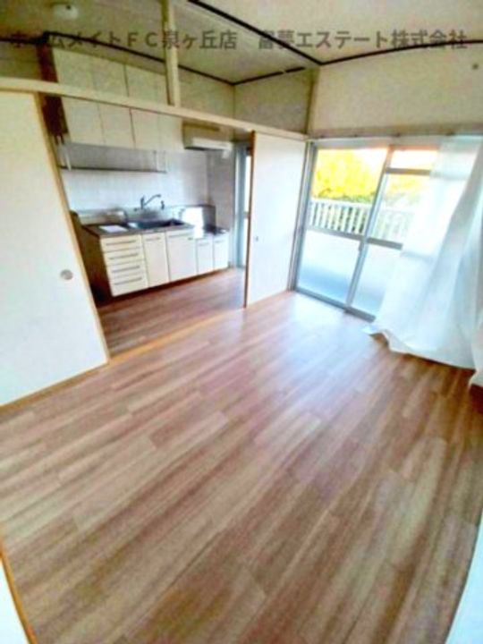 泉北茶山台二丁3-1号棟の居間