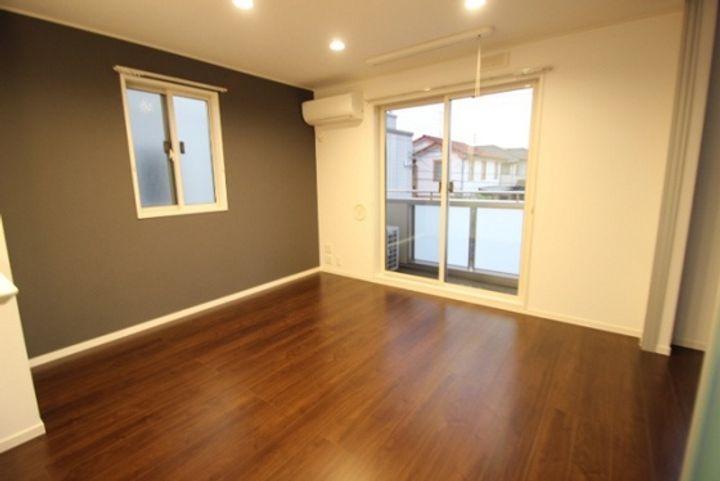 レジデンス阿品の居間