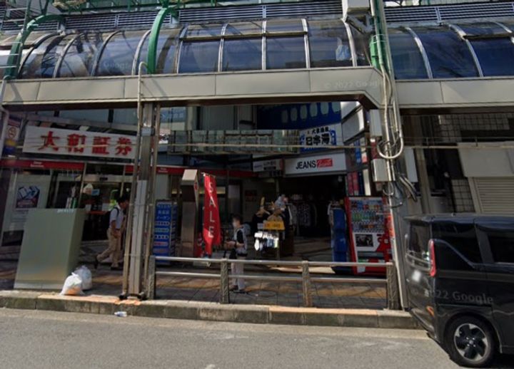 いちごパレスの周辺