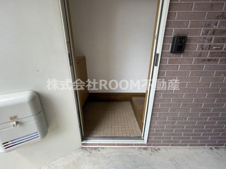 コーポフレグランスの玄関