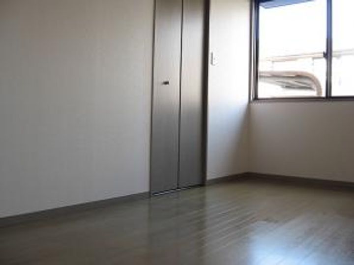 メルベーユ津福Bの内装