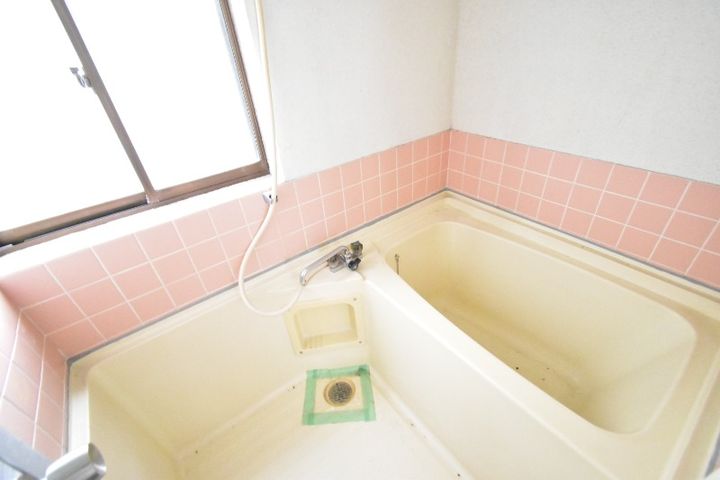 ソレイユ住吉 A棟の風呂