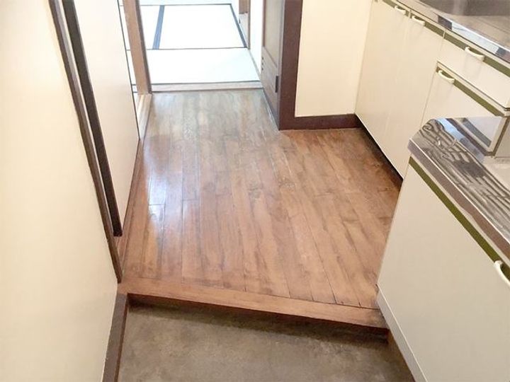 アシスト上越マンション Iの玄関