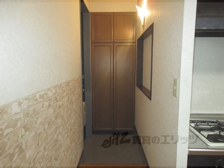 KGマンションの玄関