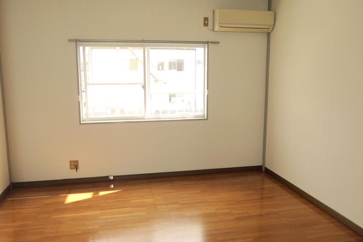 木徳ハイツの居間