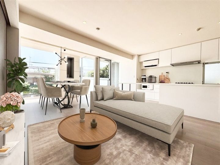 プラス自由が丘の居間