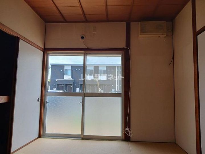 岐阜県各務原市那加太平町1(一戸建)の賃貸物件の居間