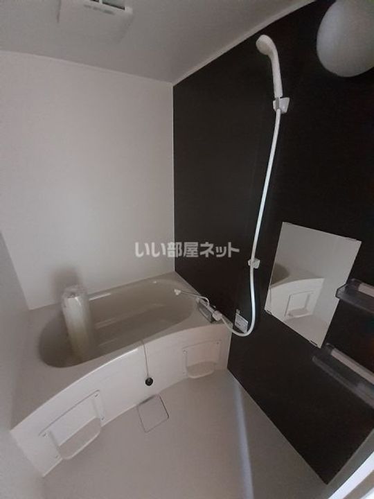 由宇建材ビルの風呂