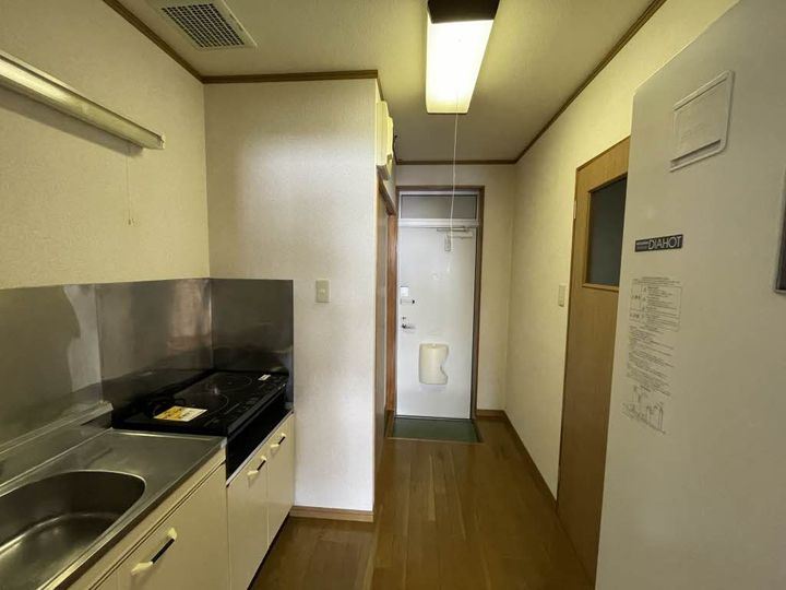 新潟県長岡市三ツ郷屋町(アパート)の賃貸物件の玄関