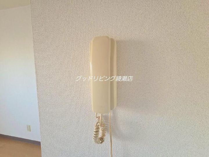 サンコーポラス坂本の内装