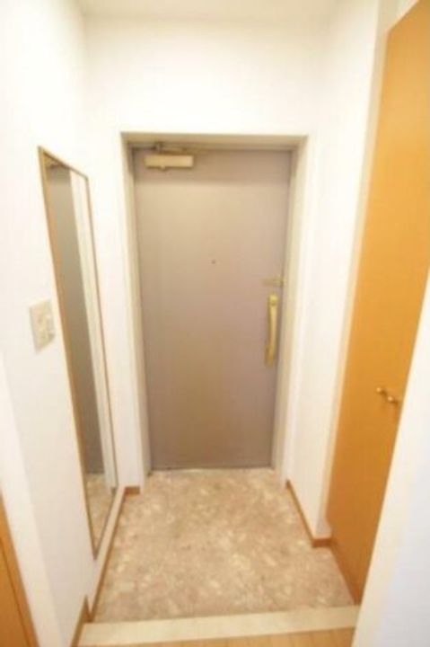 エクセリア横浜の玄関