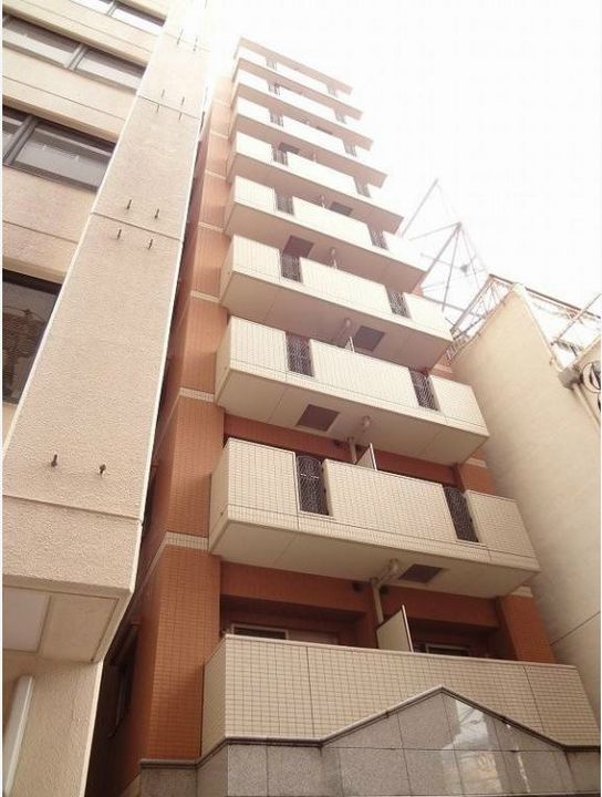 エクセリア横浜の外観