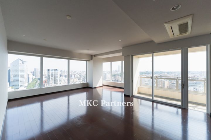 東京都目黒区目黒1(マンション)の賃貸物件の居間