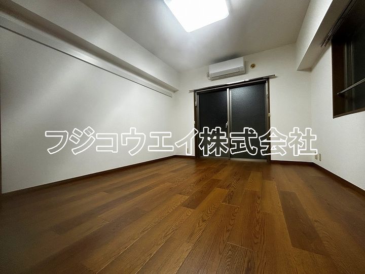 東京都板橋区大谷口北町(マンション)の賃貸物件の居間