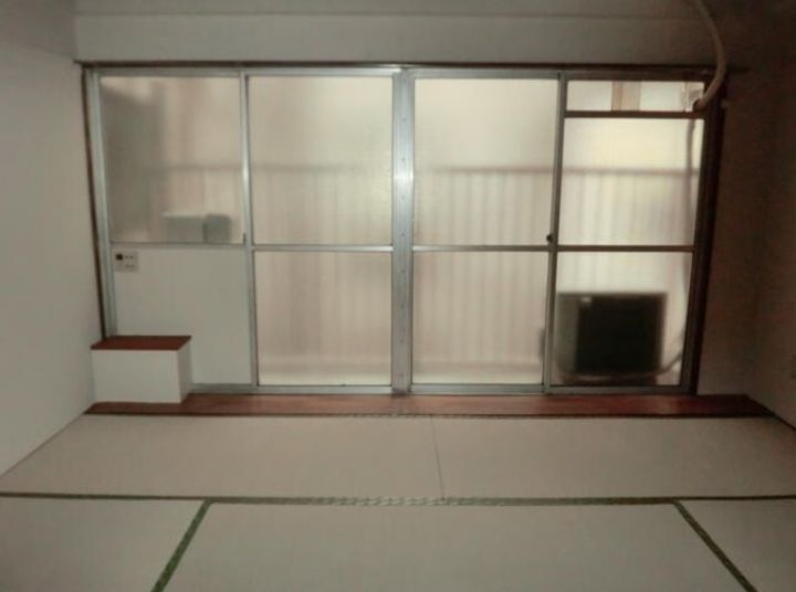 野崎ビルの内装
