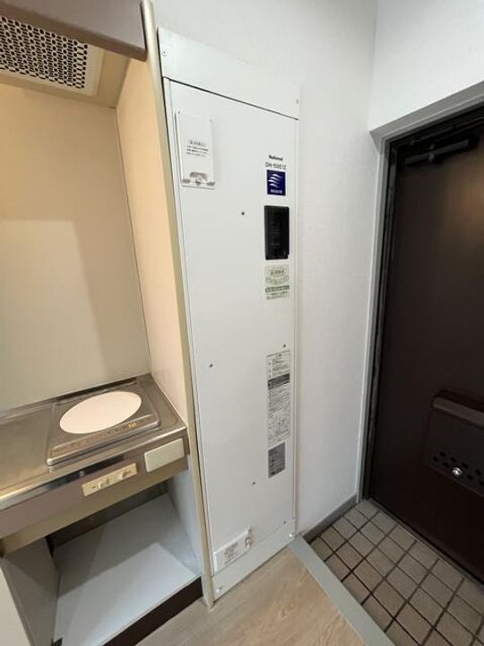 グランデール三井の玄関