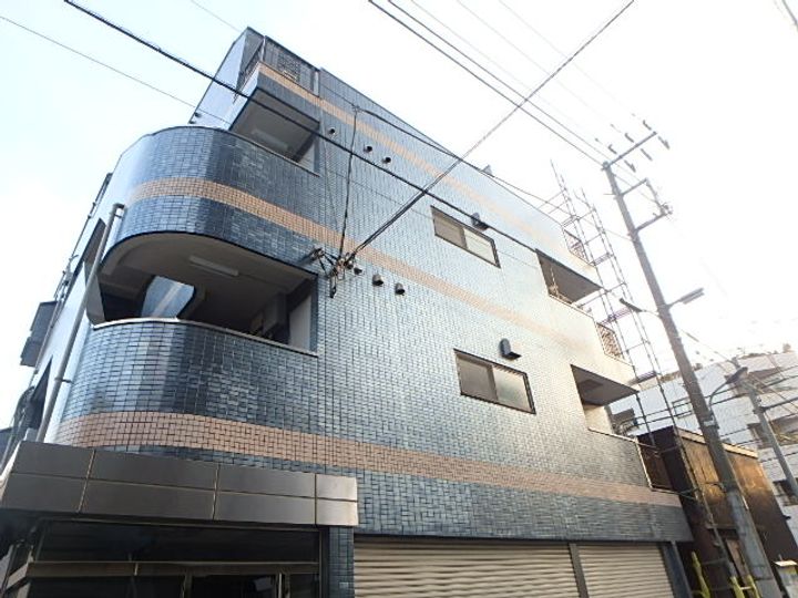 パールシャトーの外観