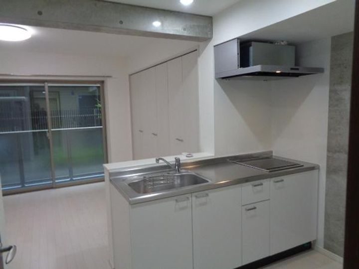 HABITATION lelaのキッチン