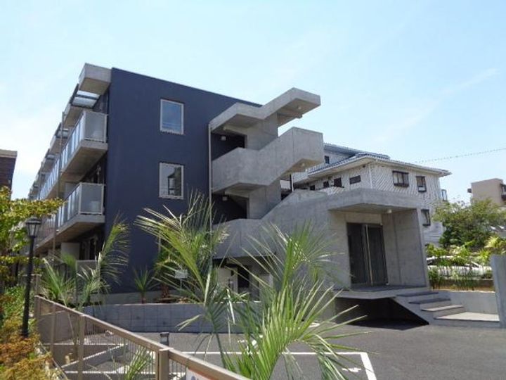 HABITATION lelaの外観