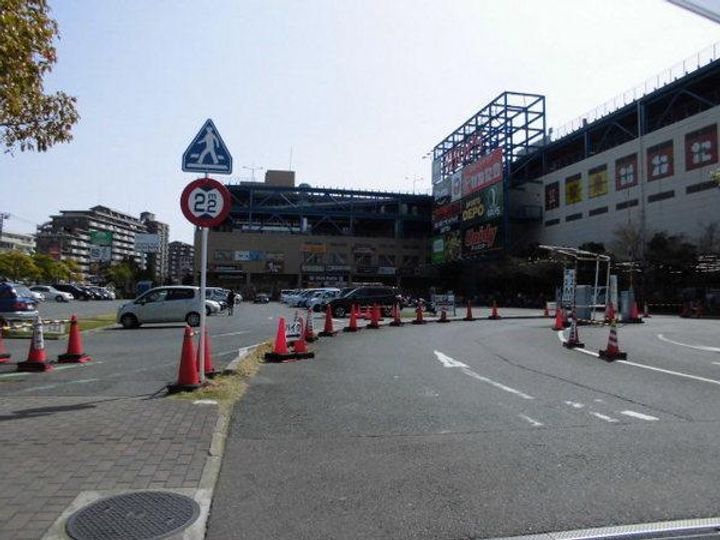 HABITATION lelaの周辺