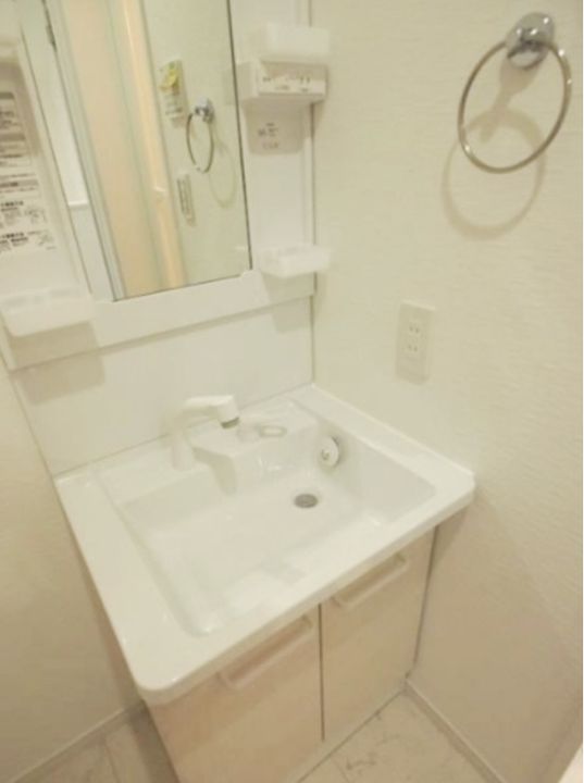 レフィナード小竹の内装