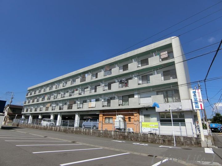 第一コーポグリーンの外観