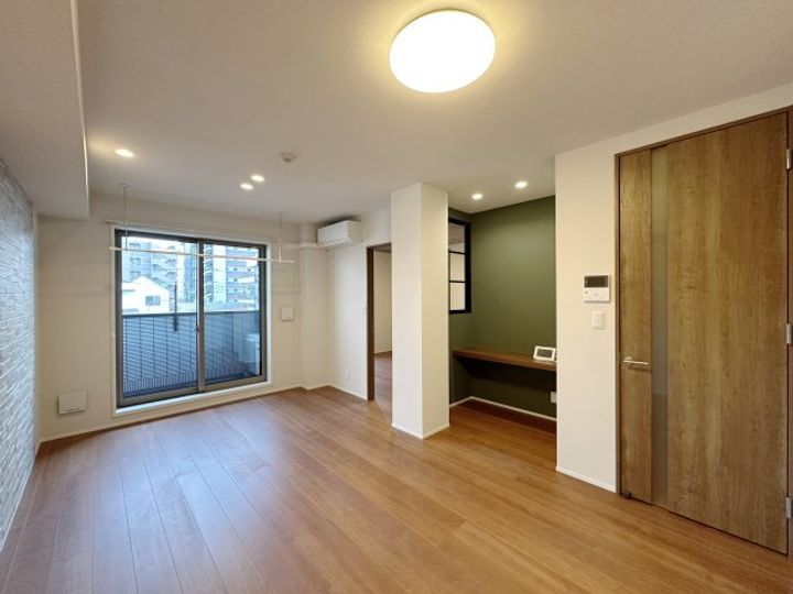 グランシェイド二番町の居間