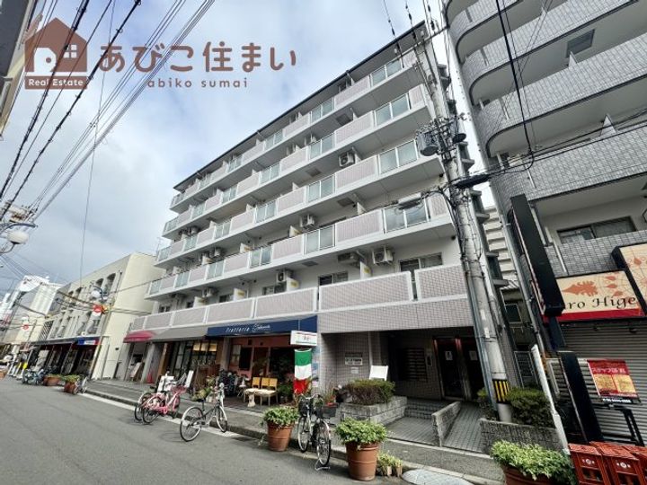 アスルシエロ苅田の外観