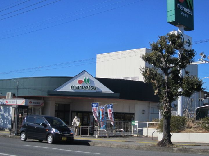 マシェリ クレストの周辺