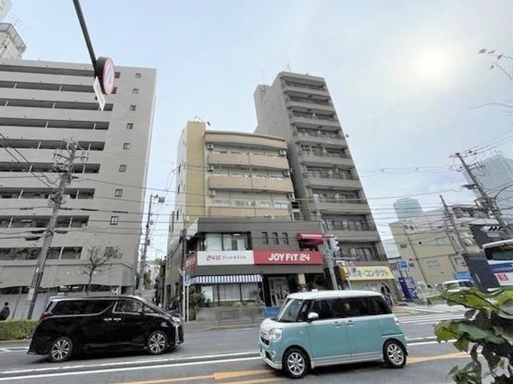 江連ビルの外観