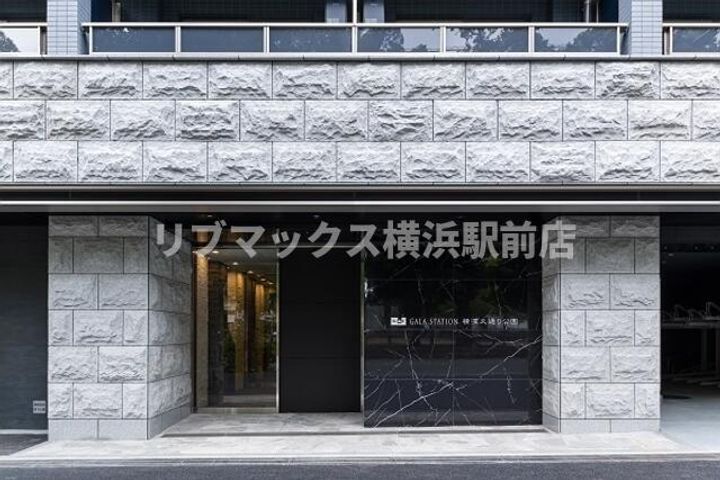 神奈川県横浜市中区弥生町4(マンション)の賃貸物件の地図