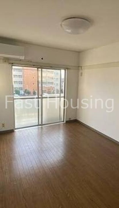 東京都中野区上鷺宮2(マンション)の賃貸物件の居間