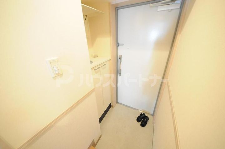 千葉県柏市柏3(マンション)の賃貸物件の玄関