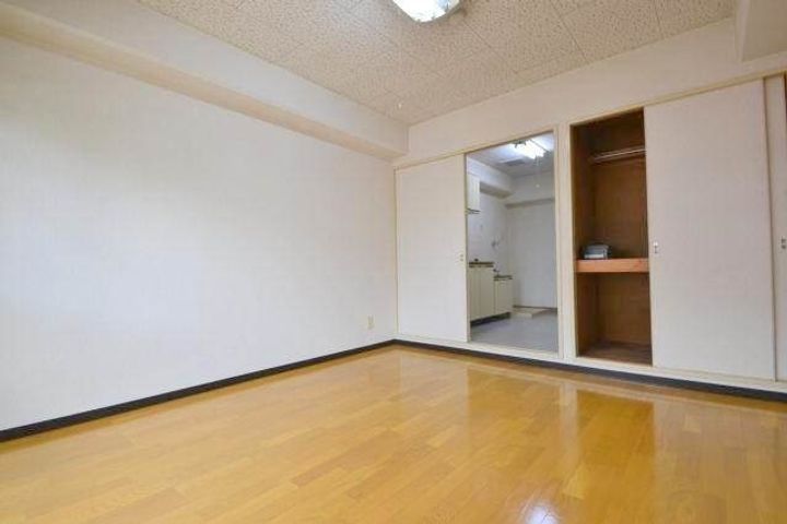 ニューメゾン近藤の内装