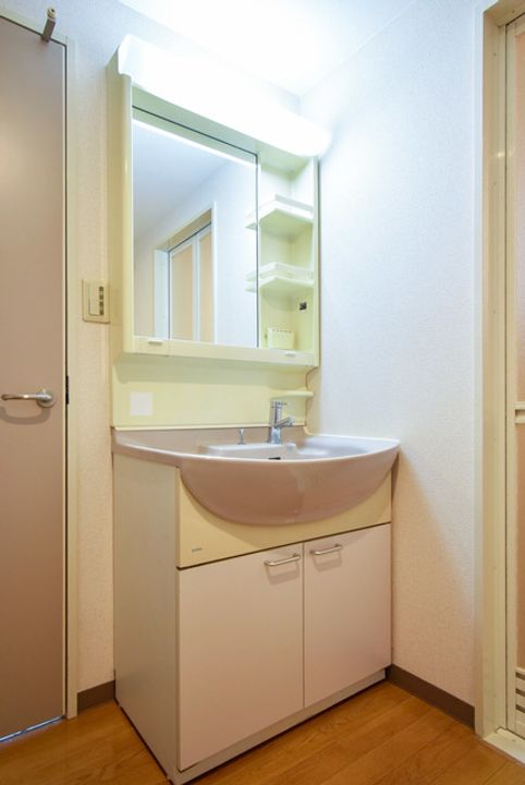 URアーバンラフレ小幡の内装