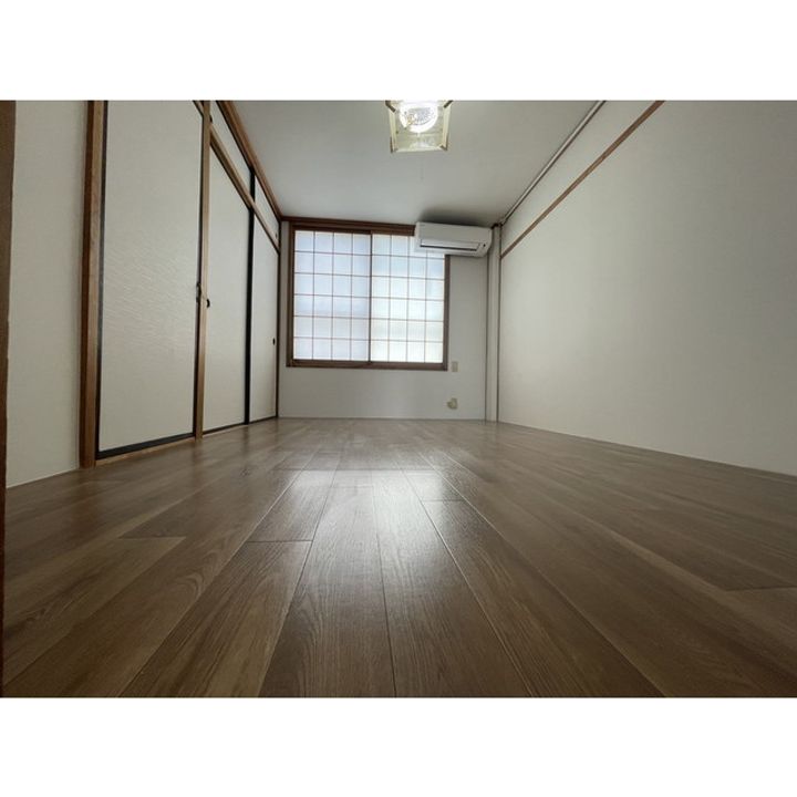 メゾン辻の居間