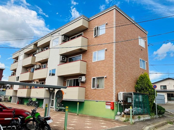 フェリーチェ・ラピュタ Nの外観